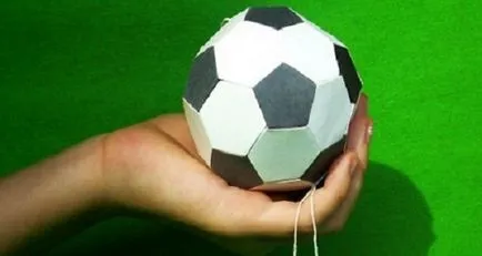 Hogyan készítsünk egy papír labda videó leckék