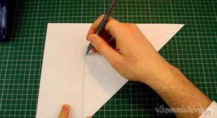 Hogyan lehet a papír gép m4, amely képes lesz arra, hogy lőni (szalma narancssárga) Hogyan lehet a papír gép m4, aki tud lőni