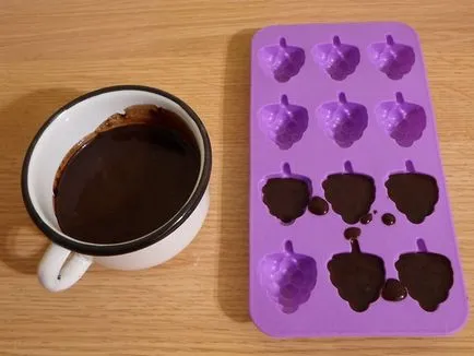 Hogyan készítsünk házi készítésű csokoládé kakaó nélkül tejcsokoládé recept otthon
