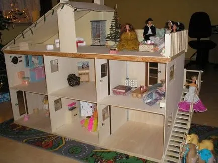 Hogyan készítsünk egy házat Barbie baba a saját kezével különböző anyagokból