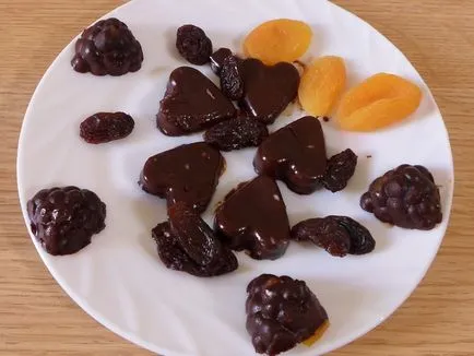 Hogyan készítsünk házi készítésű csokoládé kakaó nélkül tejcsokoládé recept otthon