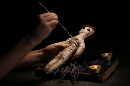 Hogyan készítsünk egy voodoo babát a saját kezével útmutató és fotó (voodoo) Hogyan készítsünk egy voodoo babát a saját kezével és útmutató fotó