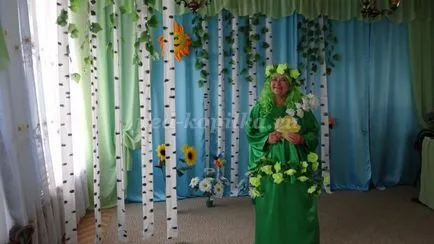 A szkript a gyerekek a felső óvodáskorú „Viszlát, nyár! „(Children) A szkript a gyerekek a felső óvodáskorú „Viszlát, nyár!