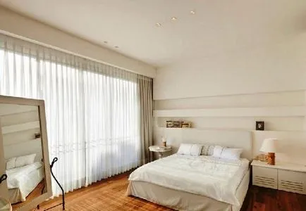 Minimalista stílusú belsejében modern lakás (stílus minimalista belső a lakás) Minimalista stílusú belsejében modern lakás