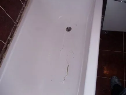 Hogyan lehet visszaállítani a zománc a fürdőszobában a kezüket