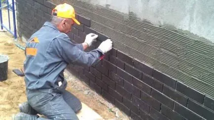 Klinker egy modern anyag, kiváló a tulajdonságok a csempe