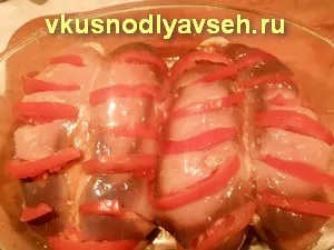 Csirkemell sült egész paradicsom fokhagymás mártással, egy lépésről lépésre recept fotók (krokett) Csirkemell sült egész paradicsom fokhagymás mártással, egy lépésről lépésre recept fotók