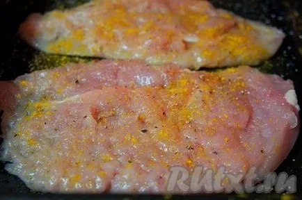 Csirkemell sajttal és paradicsommal - a recept fényképpel (csirke) Csirkemell sajttal és paradicsommal - a recept egy fotó