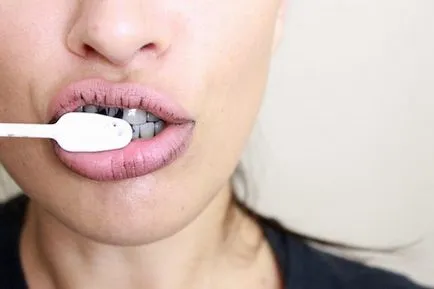 Lifehack fogfehérítés aktív szén rövid idő alatt! 3 egyszerű háztartási gépek