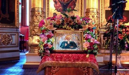 Ima a házasság, a szerelem, és segít a család St. Matrona Moszkva (ima Matrona házasság) Ima a házasság, a szerelem, és segít a család St. Matrona Moszkva