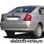 Kezével, auto villanyszerelő