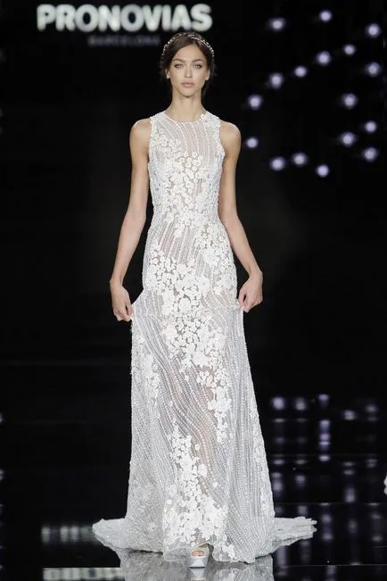Esküvői divatbemutató pronovias divatbemutató 2017 - Fair iparosok - kézzel készített, kézzel készített (gyűjtemény) Esküvői divatbemutató pronovias divatbemutató 2017 - Fair iparosok - kézzel készített, kézzel készített