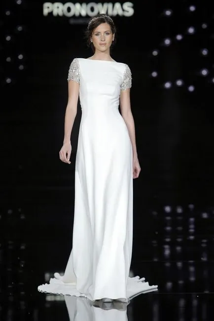 Esküvői divatbemutató pronovias divatbemutató 2017 - Fair iparosok - kézzel készített, kézzel készített (gyűjtemény) Esküvői divatbemutató pronovias divatbemutató 2017 - Fair iparosok - kézzel készített, kézzel készített