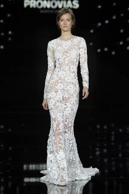 Esküvői divatbemutató pronovias divatbemutató 2017 - Fair iparosok - kézzel készített, kézzel készített (esküvői kifutón pronovias divatbemutató 2017) Esküvői divatbemutató pronovias divatbemutató 2017 - Fair iparosok - kézzel készített, kézzel készített
