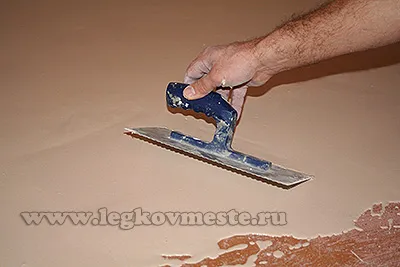 Önterülő padló kezük - lépésre oktatás fotók és videók