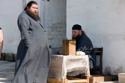 Miért van tele ortodox papok