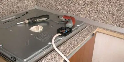 Csatlakozó a főzőlap elektromos panel saját rendszer, video csatlakozások