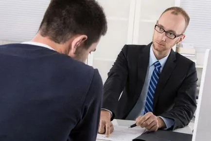 Laid hogy hétvégén és ünnepnapokon az esküvő, a Munka Törvénykönyve (Code) Laid hogy hétvégén és ünnepnapokon az esküvő, a Munka Törvénykönyve