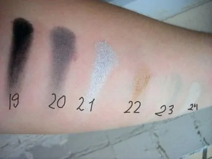 Tesztelés - a paletta a 54 árnyalatú smink és smink kiegészítők 5 - Series - couleurs természet (Palette) Tesztelés - a paletta a 54 árnyalatú smink és smink kiegészítők 5 - Series - couleurs természet