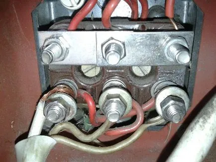 Bekötése a 380V háromfázisú motor 220b egy hűtőn keresztül (csatlakoztatva) Áramútrajza háromfázisú motor 380V 220V a hűtőn keresztül
