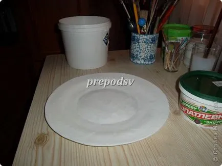 Plate az újságok, az ország mesterek