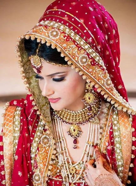 Elképesztően gyönyörű esküvői ruhák India - Fair Masters - kézzel készített, kézzel készített