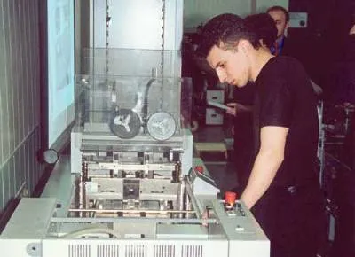 Foglalkozás füzet (Füzet-Bookbinders) leírását, hogy hol, hogy megtanulják a szükséges tulajdonságokat