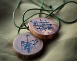 Runic amulettek és hogyan