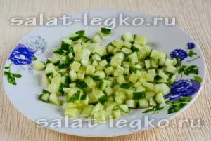 Friss saláta uborka, recept fotó finom (növényi olaj) Friss saláta uborka, recept fotó ízletes