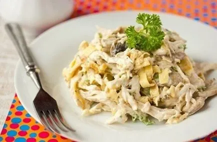 Saláta omlett és a csirke recept fényképpel (csirke) Saláta omlett és egy csirke recept egy fotó