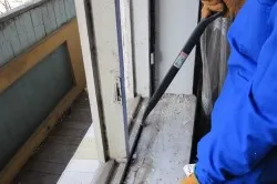 Szerelés műanyag ablakok kezük különösen a művek