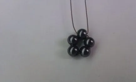 Fülbevaló üveggyöngyből kezeddel 10 perc alatt a mester osztályt kezdők fényképpel (fülbevaló üveggyöngyből kezeddel mester osztály) Fülbevaló üveggyöngyből kezeddel 10 perc alatt a mester osztályt kezdők fotókkal