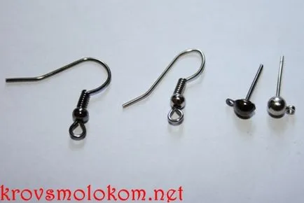 Fülbevaló (fülbevalók) annak (svoїmi) kézzel (saját) Fülbevaló (fülbevalók) annak (svoїmi) kézzel