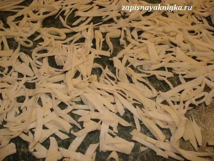 Tészta házi tésztával recept
