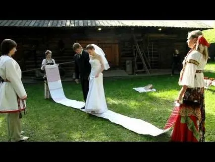 Modern hagyomány az esküvőn, magyar esküvői szertartások és szokások (esküvő) Modern hagyomány az esküvőn, magyar esküvői szertartások és szokások