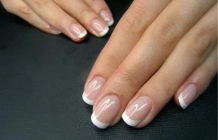 Elegáns francia manikűr 45 kép szép körmök (fotó) Elegáns francia manikűr 45 kép szép körmök