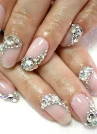 Swarovski strassz Köröm