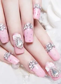 Swarovski strassz Köröm