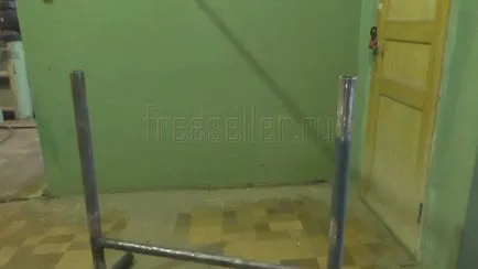 A recepció a rúd a kezét