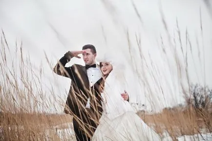 Esküvői fotózás télen ötletek, példák, kellékek