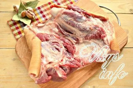 Csülök, kemencében fólia recept fényképpel (csülök) Csülök, kemencében fólia recept egy fotó