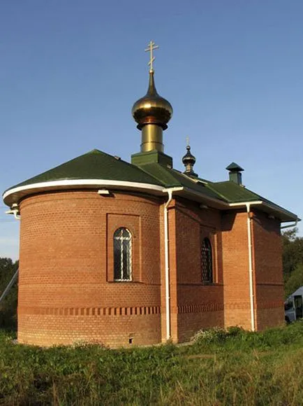 Saját emberek építsenek templomokat és kápolnákat emeltek