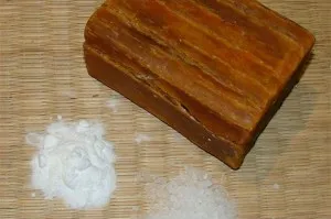 Repedt sarkú - kezelés otthon csinál a sarok, mint egy baba népi jogorvoslati