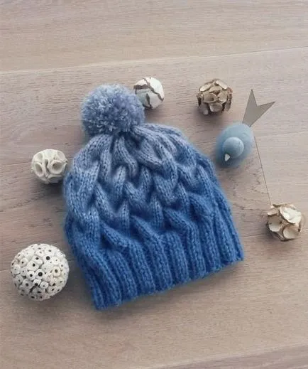 Tanulni kötött díszes kalap pompom