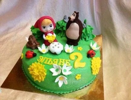 Cake „Mása és Medve” a masztix vagy krém fotók és receptek