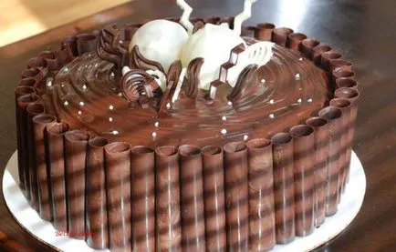 Dekoráció torta kezével csokoládé