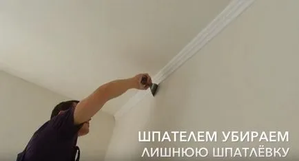 Telepítése mennyezeti díszlécek kezét fotó, videó használati