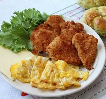 Finom csirke, rántott, vagy hogyan lehet egy kiadós főétel
