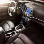 Hyundai Elantra Avante és kitüntetések 2016 fotó kiemeli
