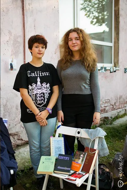 Itt vagyok, mert nincs pénz 